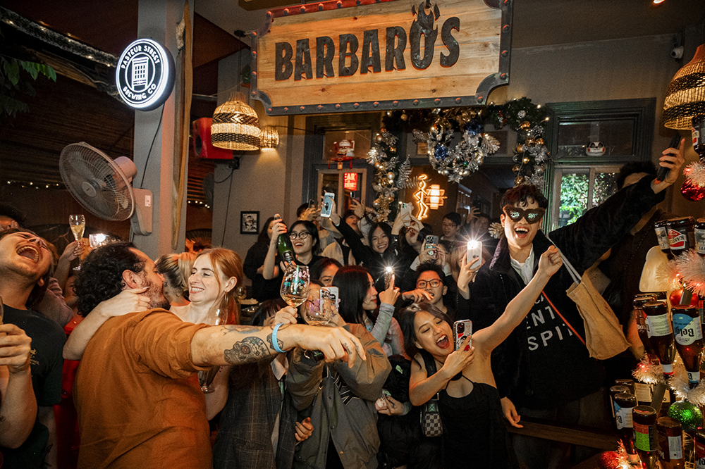 Ambiente en Barbaros Restaurant